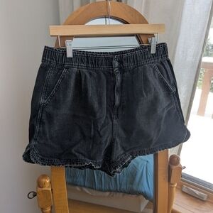 🌵American Eagle Outfitters - Black Denim Shorts